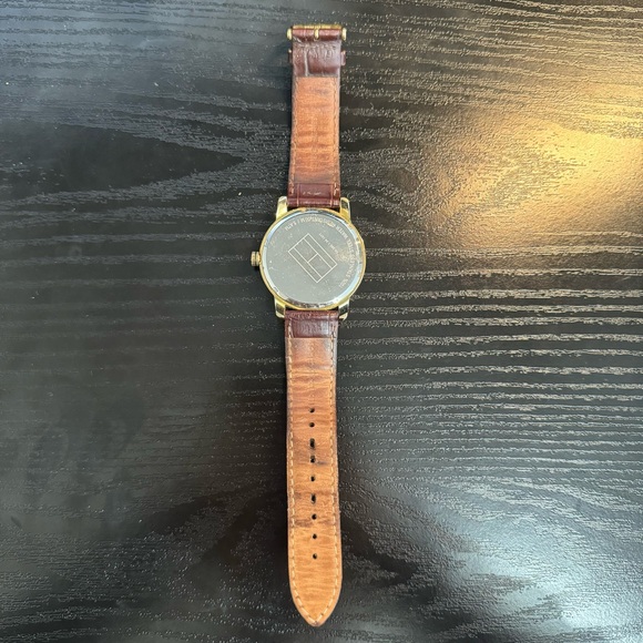 Tommy Hilfiger watch - Picture 2 of 2